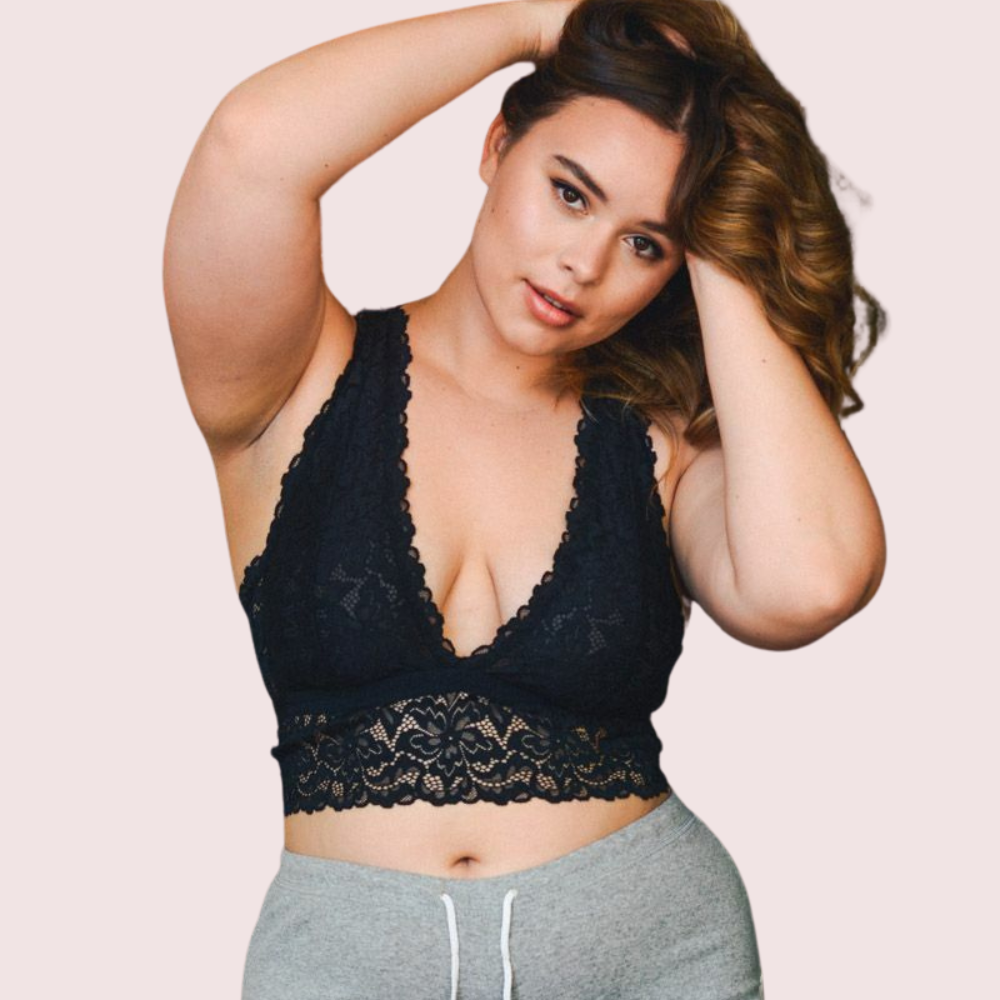 Elegant Lace Racerback Bralette for Plus Size Beauty